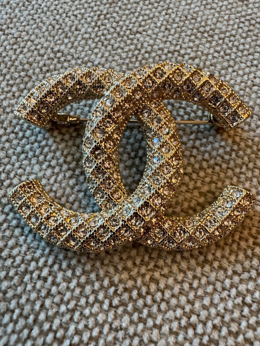 Super Rare Classic New Chanel CC Logo Crystal Embellished Gold Brooch